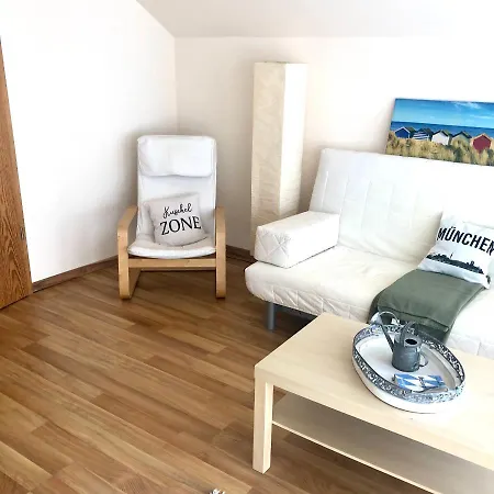 Cozy Dachgeschoss-atelier Apartment *